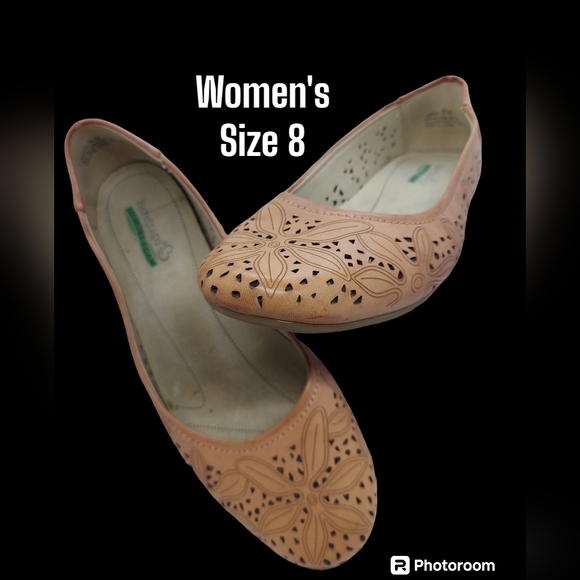 Baretraps Mariah Slip-On Flats Light Coral Women's Size 8 - Picture 5 of 7